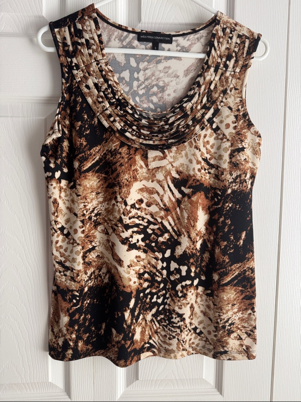 Woman’s Western Connection Brown Printed Sleeveless Top.